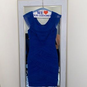 Beautiful navy blue BCBG dress 💙